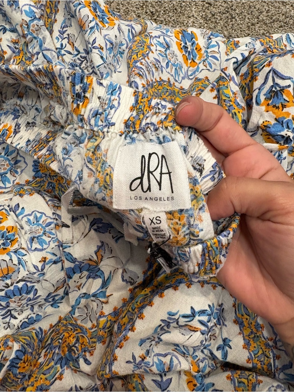 dRA Los Angeles two piece skirt and top set floral print NWT XS - Picture 4 of 5